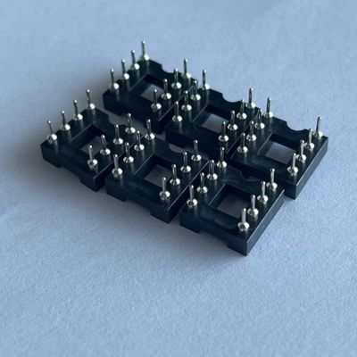 2.54mm 8 Pin IC Socket Connector Feminino Cabeça de pin reta PBT Material de isolamento Preto